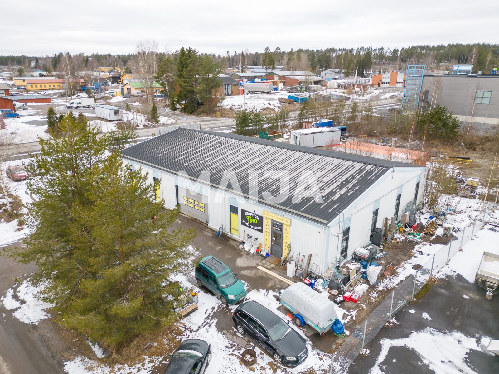 Producción 599 m² en Nokia, Finlandia