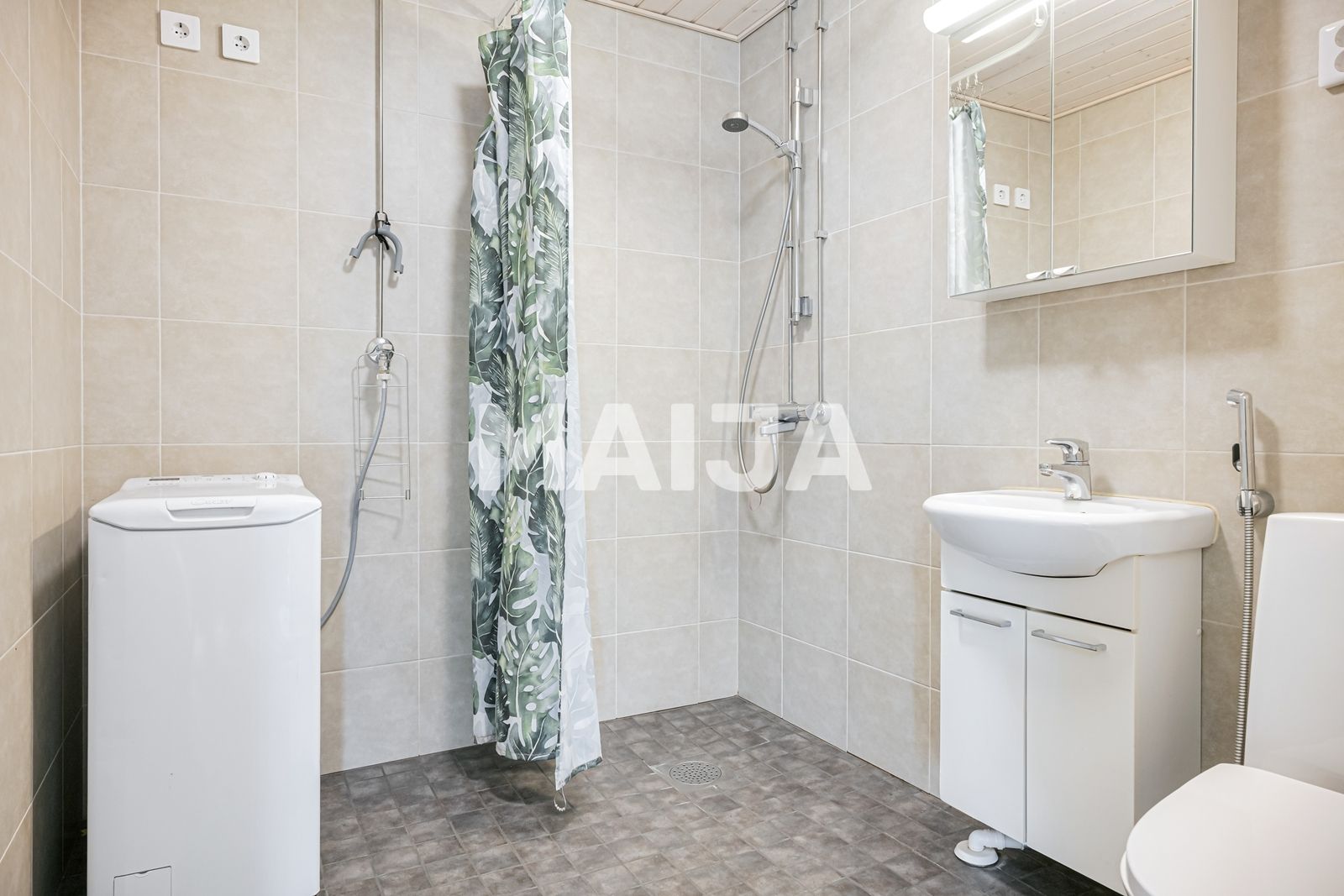 Commercial property 45 m² in Helsinki sub-region, Finland