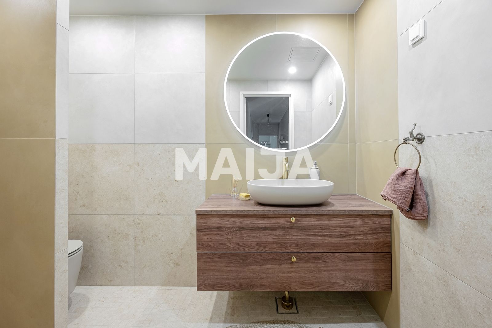 3 bedroom apartment 92 m² Helsinki sub-region, Finland