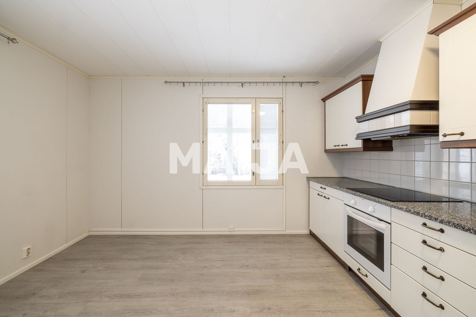 2 bedroom house 140 m² Kemi, Finland