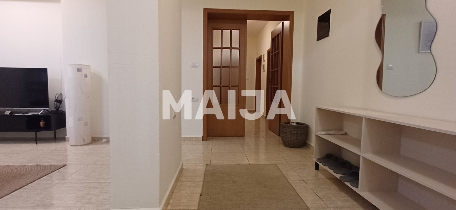 Mieszkanie 4 pokoi 120 m² w Tirana Municipality, Albania