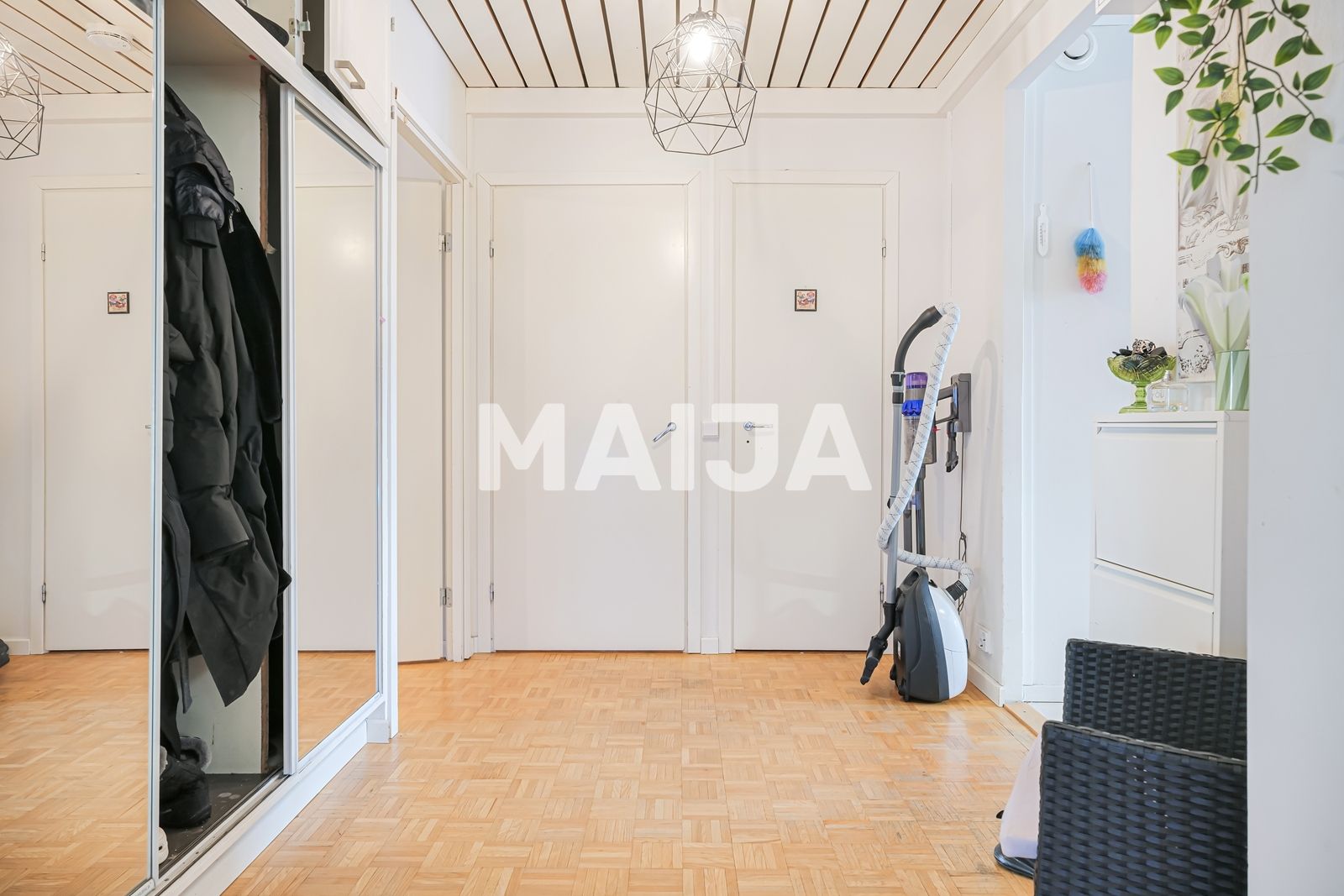 2 bedroom apartment 82 m² Helsinki sub-region, Finland