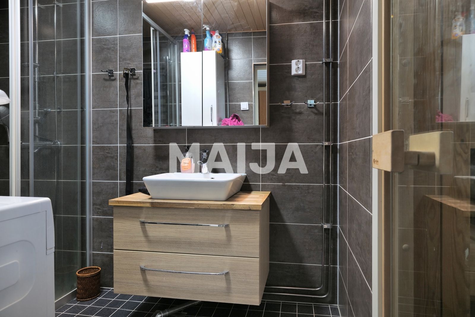 2 bedroom apartment 82 m² Helsinki sub-region, Finland