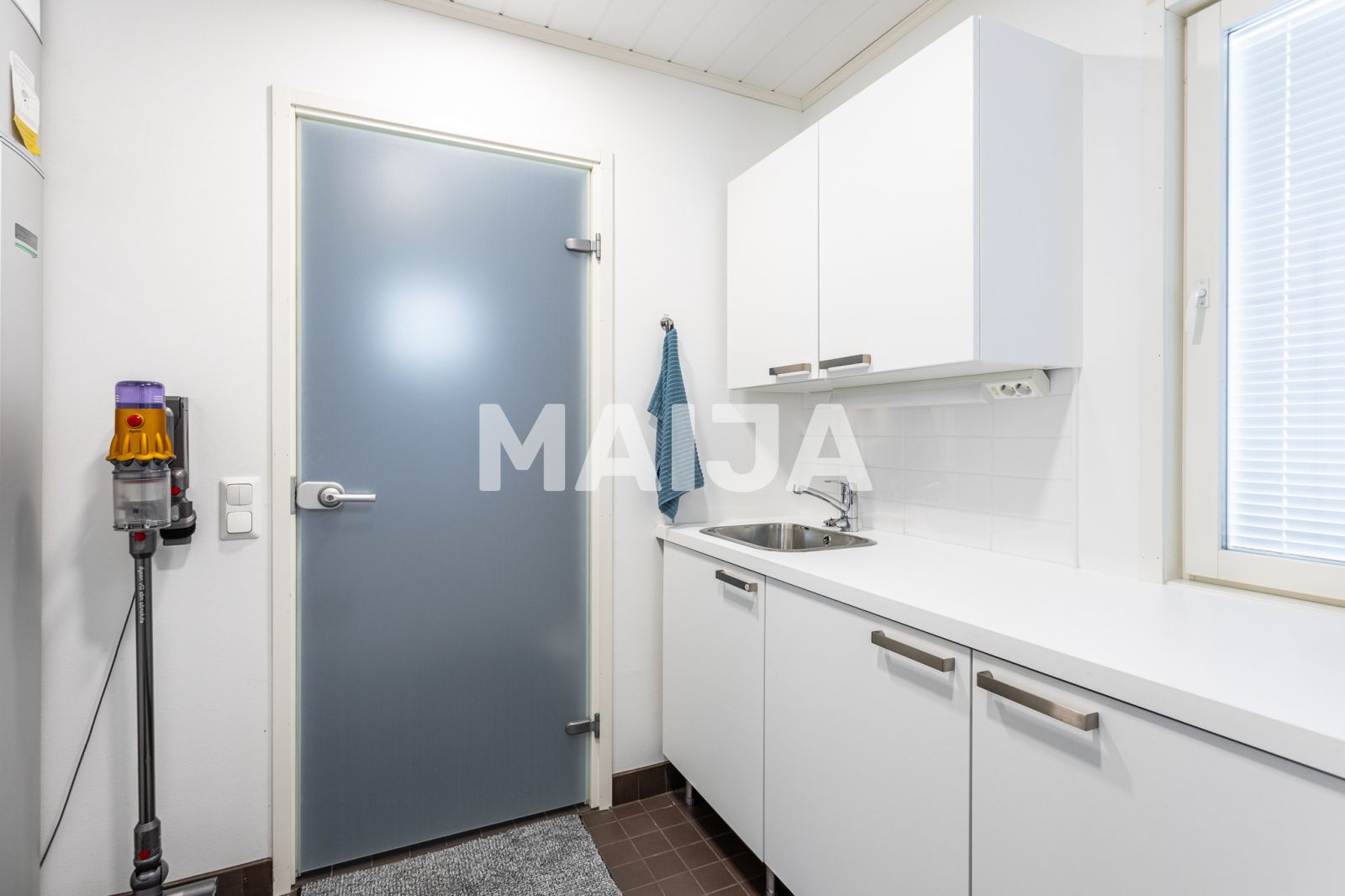 Дом 4 комнаты 98 м² Viuha, Финляндия