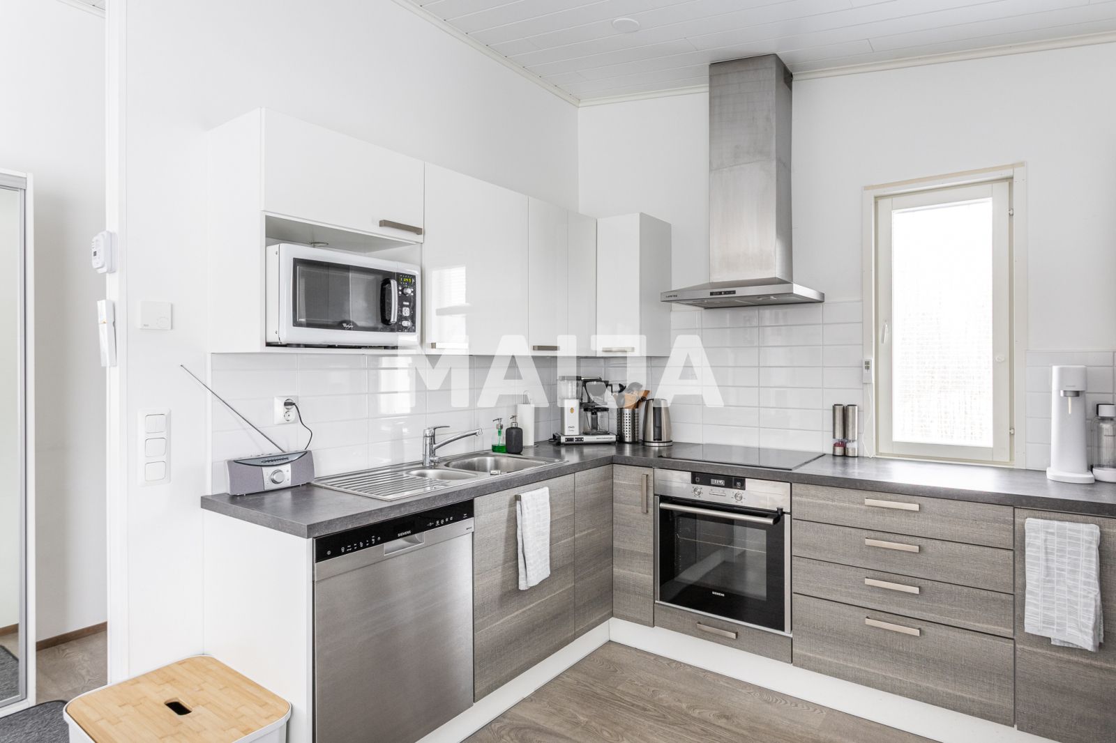 Дом 4 комнаты 98 м² Viuha, Финляндия