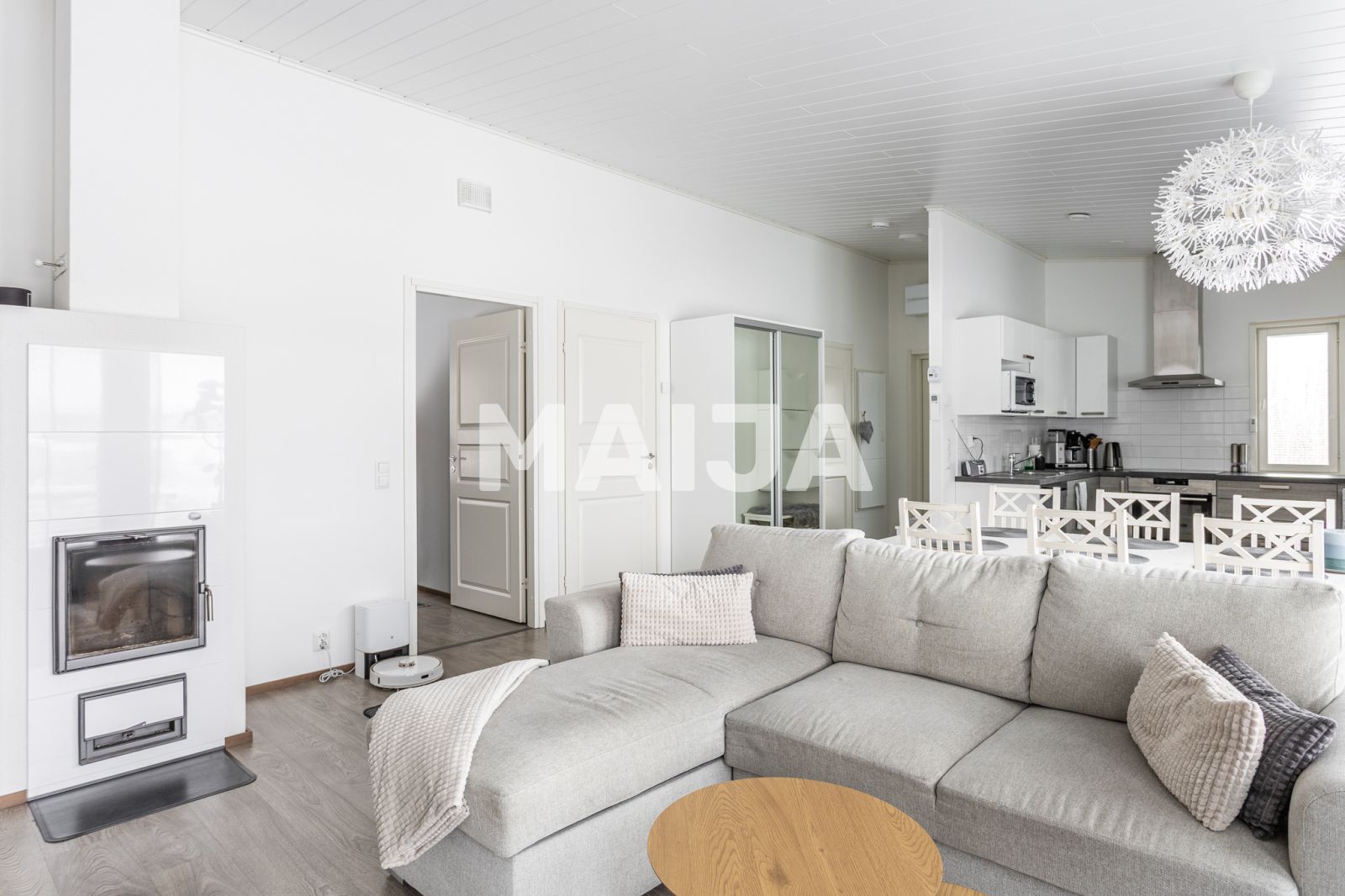 Дом 4 комнаты 98 м² Viuha, Финляндия