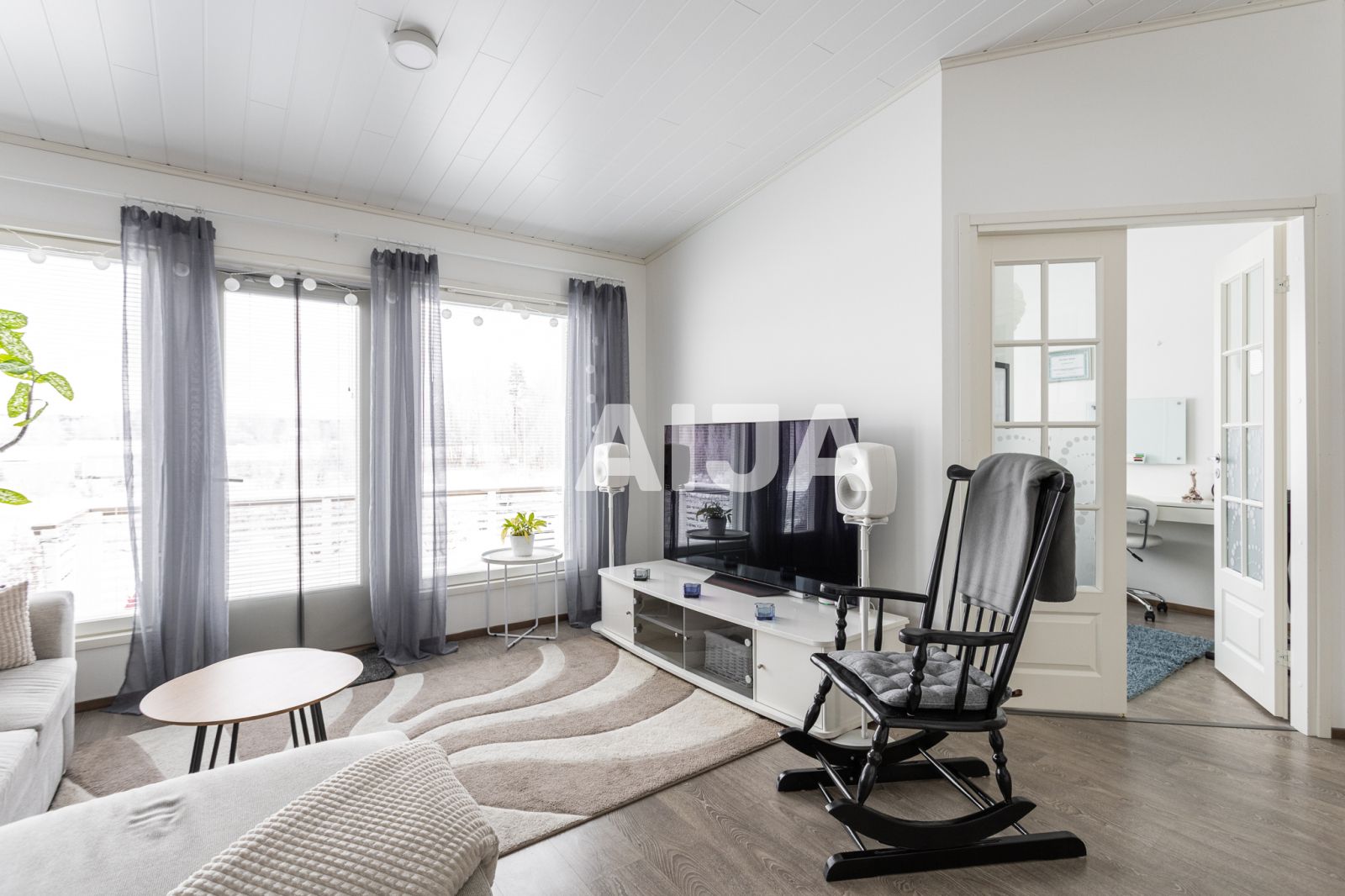 Дом 4 комнаты 98 м² Viuha, Финляндия