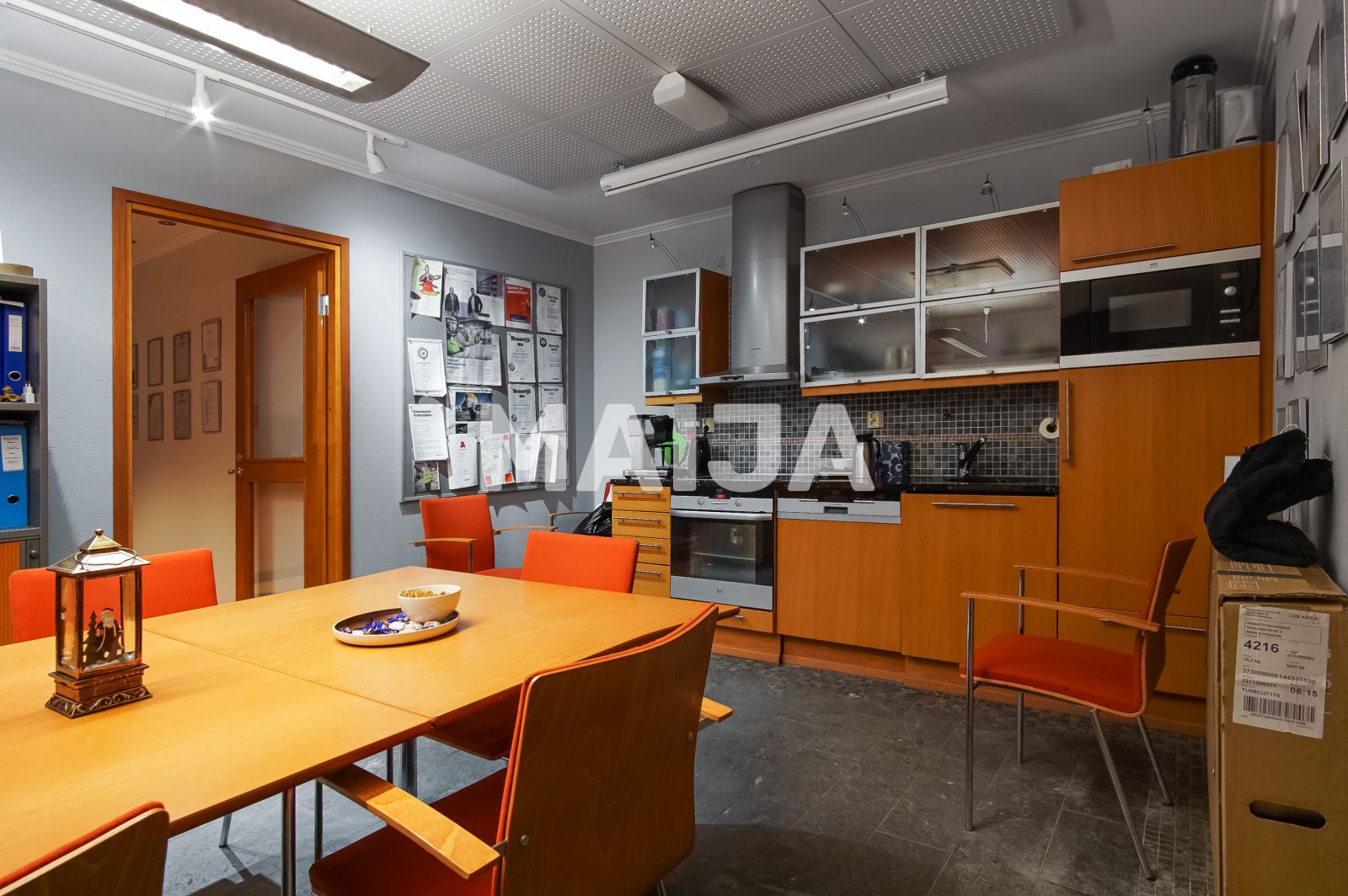 Office 139 m² in Tornio, Finland