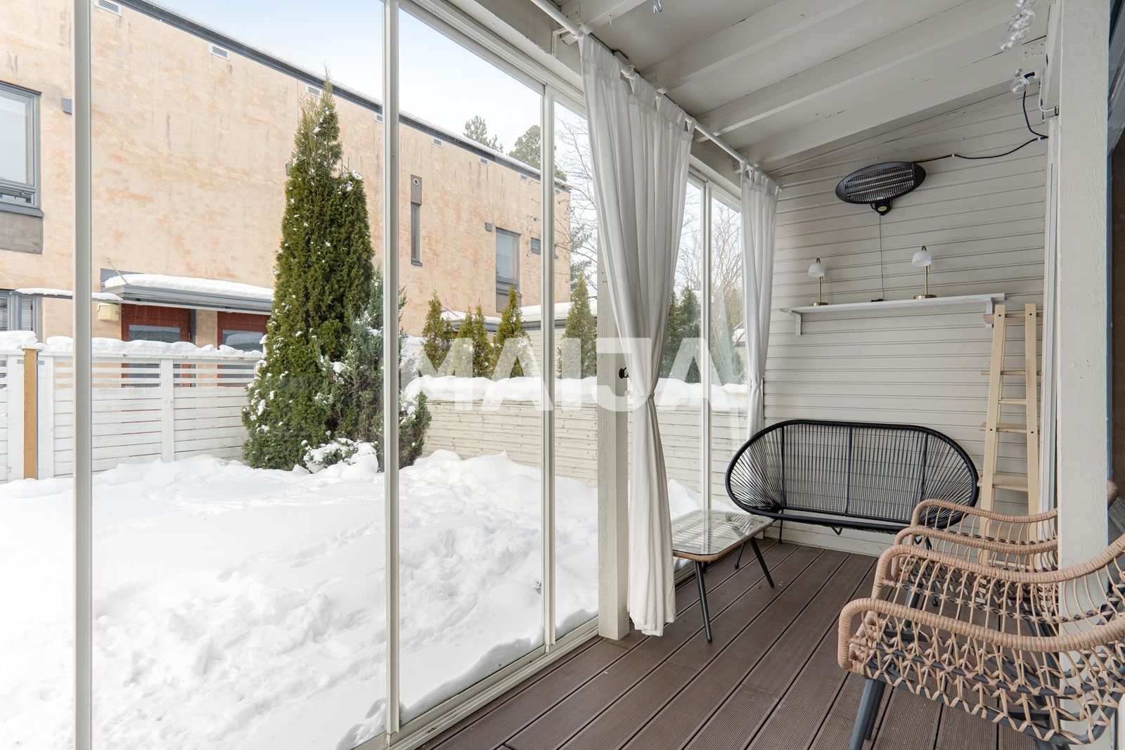 2 bedroom apartment 90 m² Helsinki sub-region, Finland