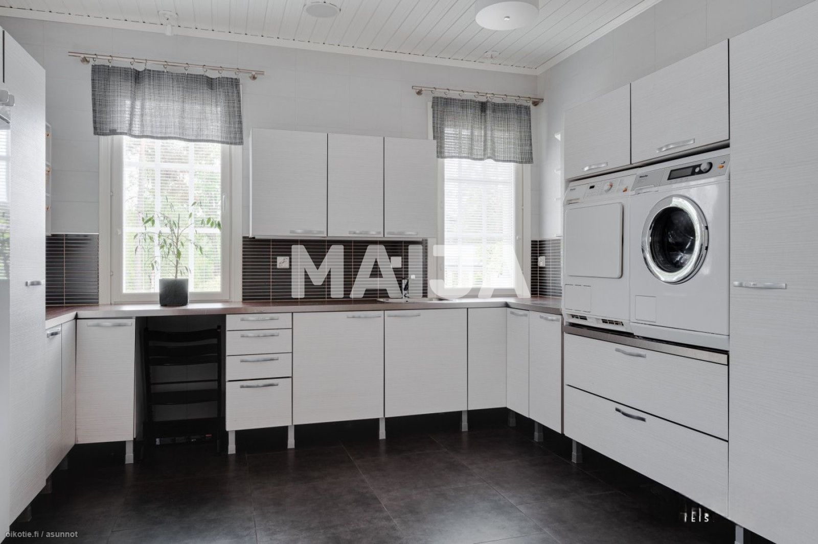 Haus 10 zimmer 316 m² Masku, Finnland