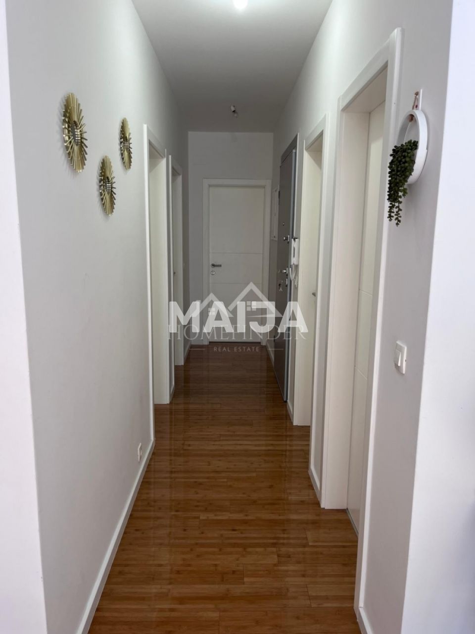 Mieszkanie 3 pokoi 75 m² Grad Novalja, Chorwacja