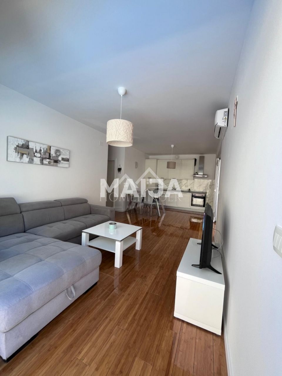 Mieszkanie 3 pokoi 75 m² Grad Novalja, Chorwacja