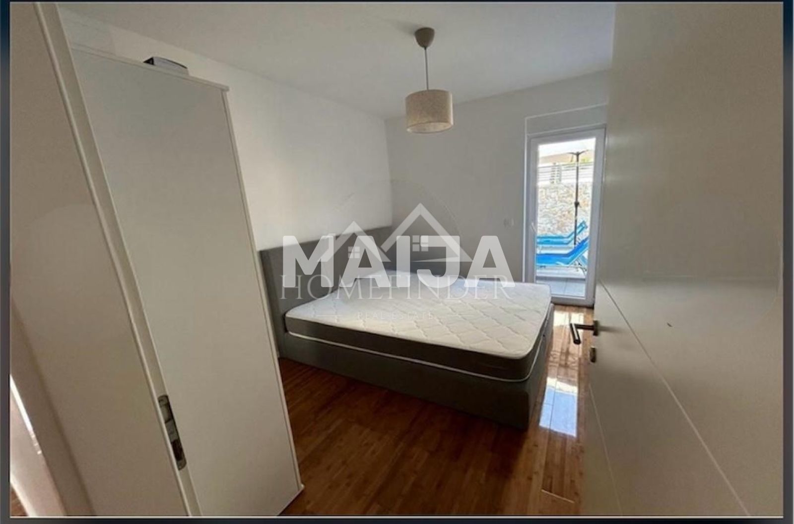 Mieszkanie 3 pokoi 75 m² Grad Novalja, Chorwacja