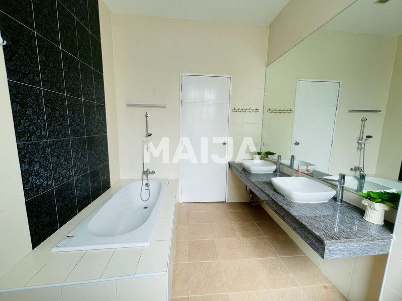 Willa 4 pokoi 180 m² Pattaya City, Tajlandia