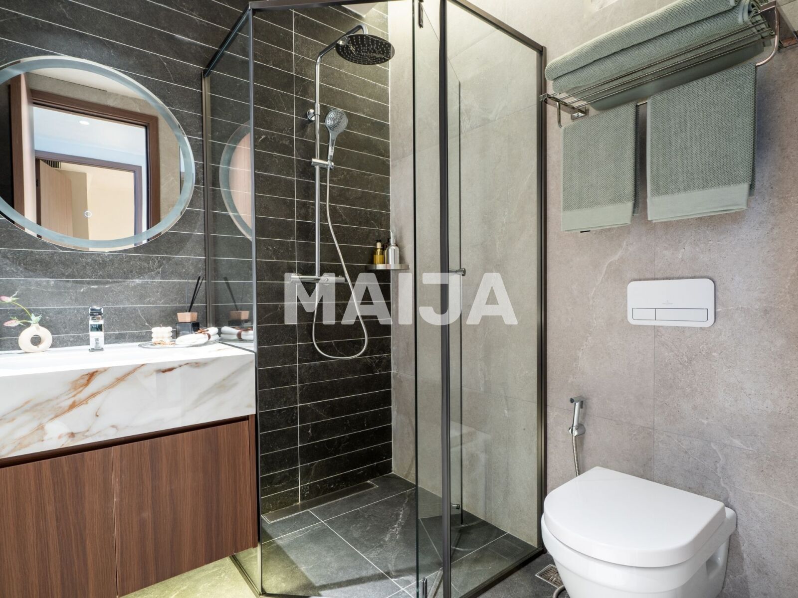 Mieszkanie 2 pokoi 64 m² Choeng Thale, Tajlandia