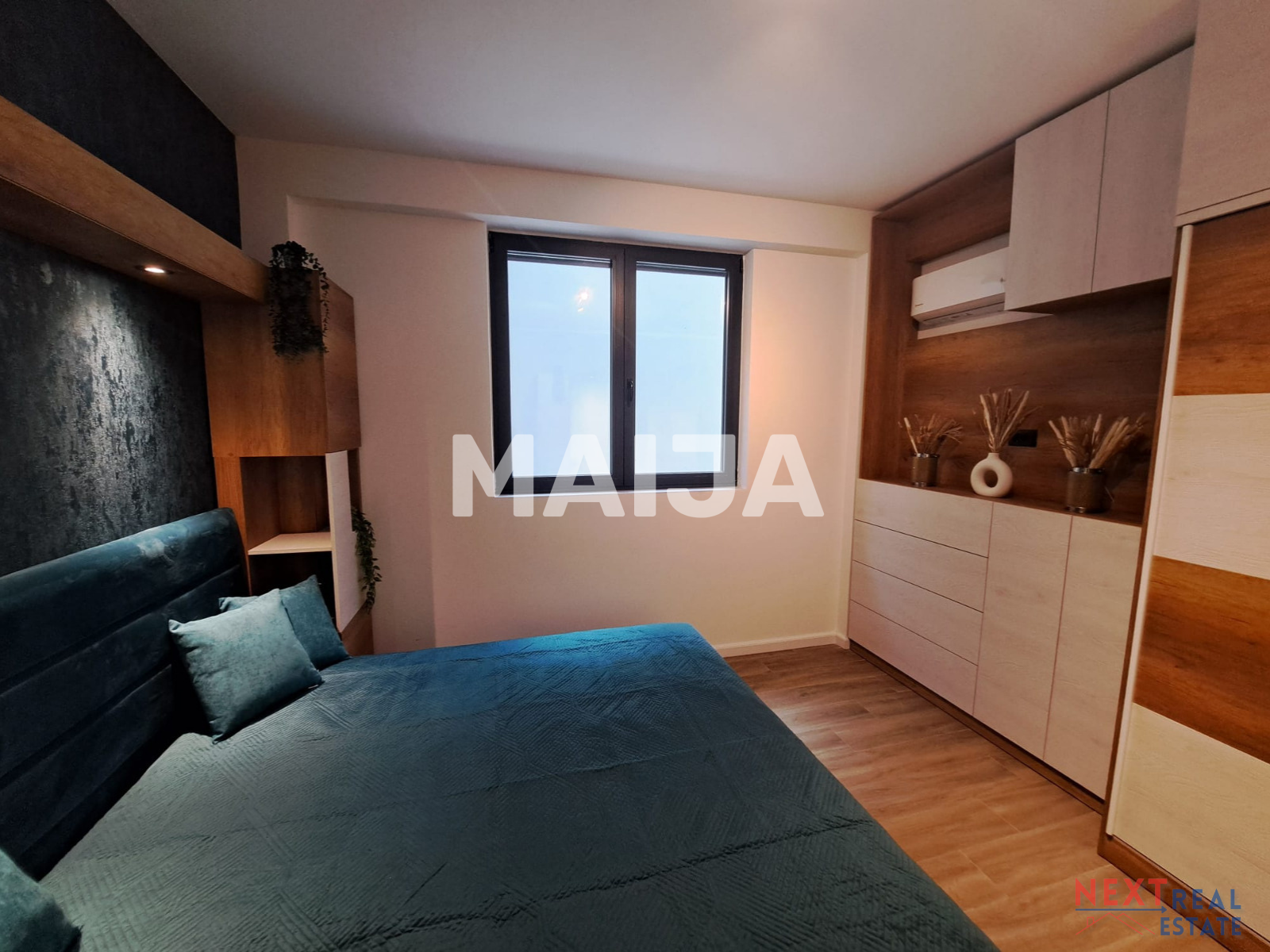Квартира 3 комнаты 155 м² Влёра, Албания
