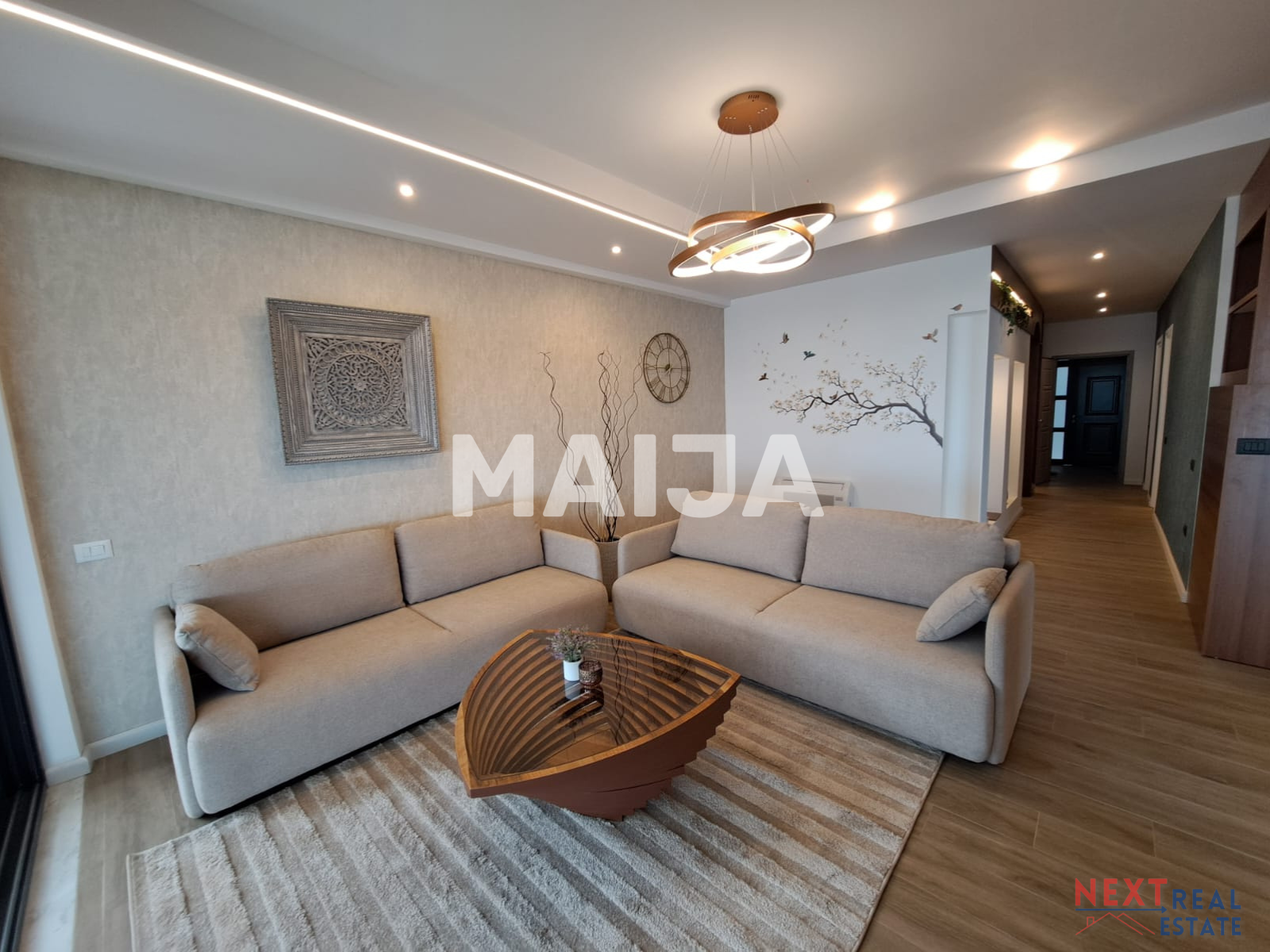 Квартира 3 комнаты 155 м² Влёра, Албания