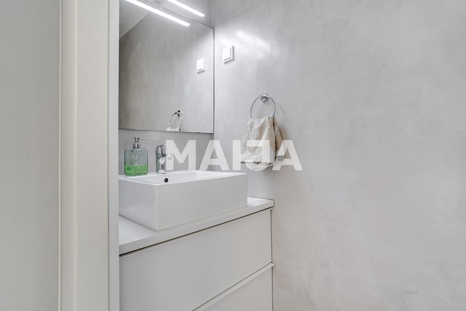 Mieszkanie 6 pokojów 128 m² Helsinki sub region, Finlandia