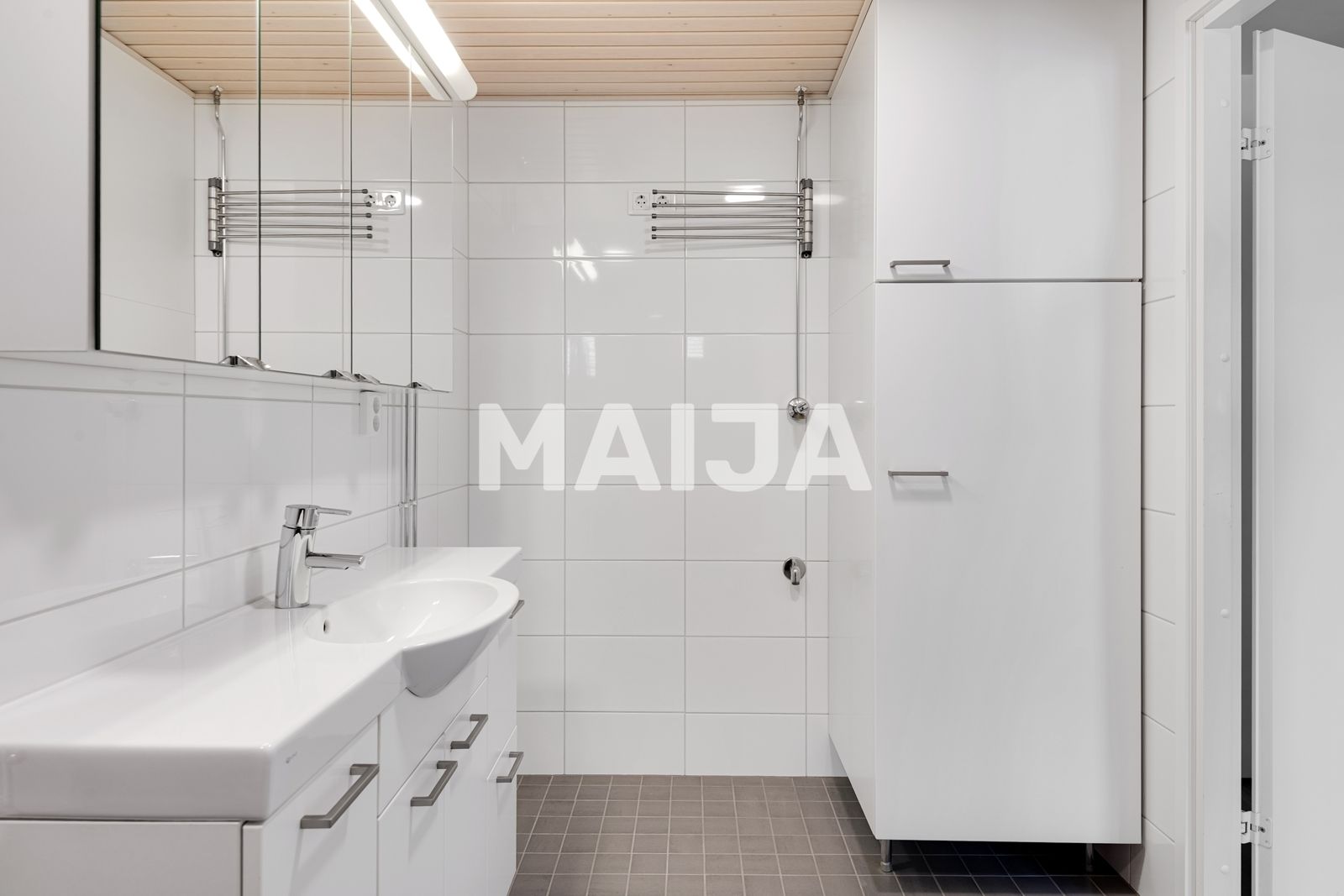 Mieszkanie 2 pokoi 57 m² Helsinki sub region, Finlandia