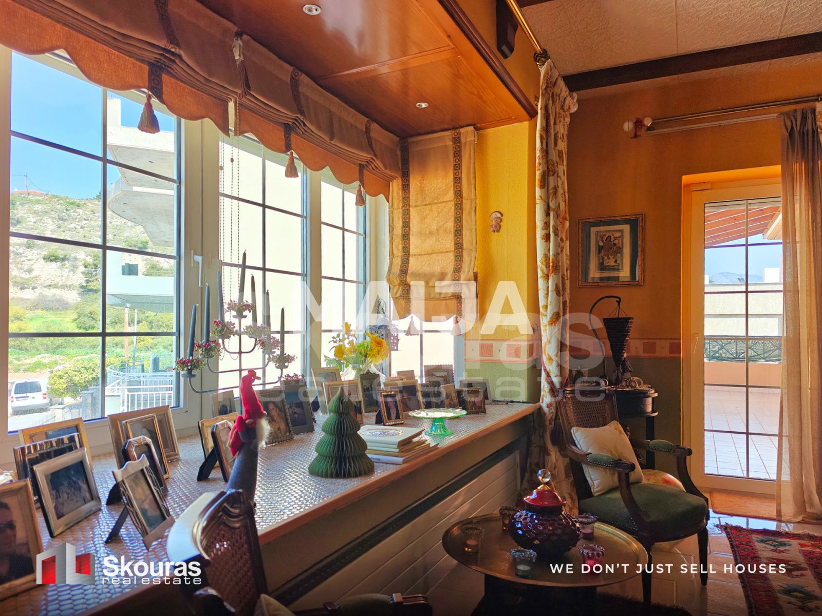 Haus 4 zimmer 280 m² Loutraki Perachora Agioi Theodoroi Municipality, Griechenland