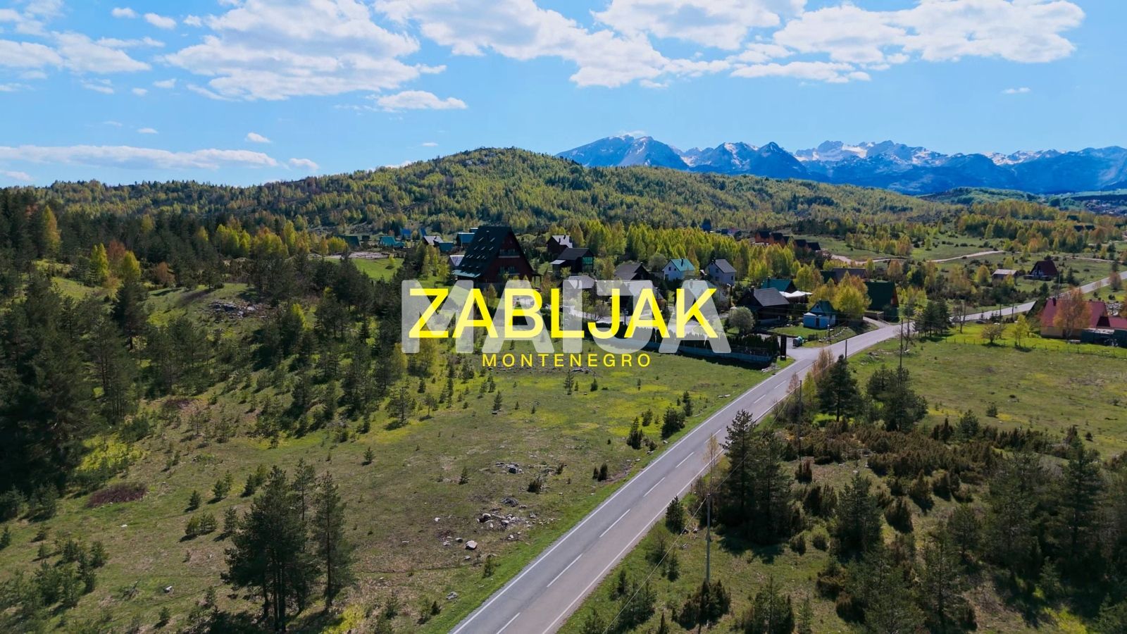 Atterrir  Mezdo, Monténégro