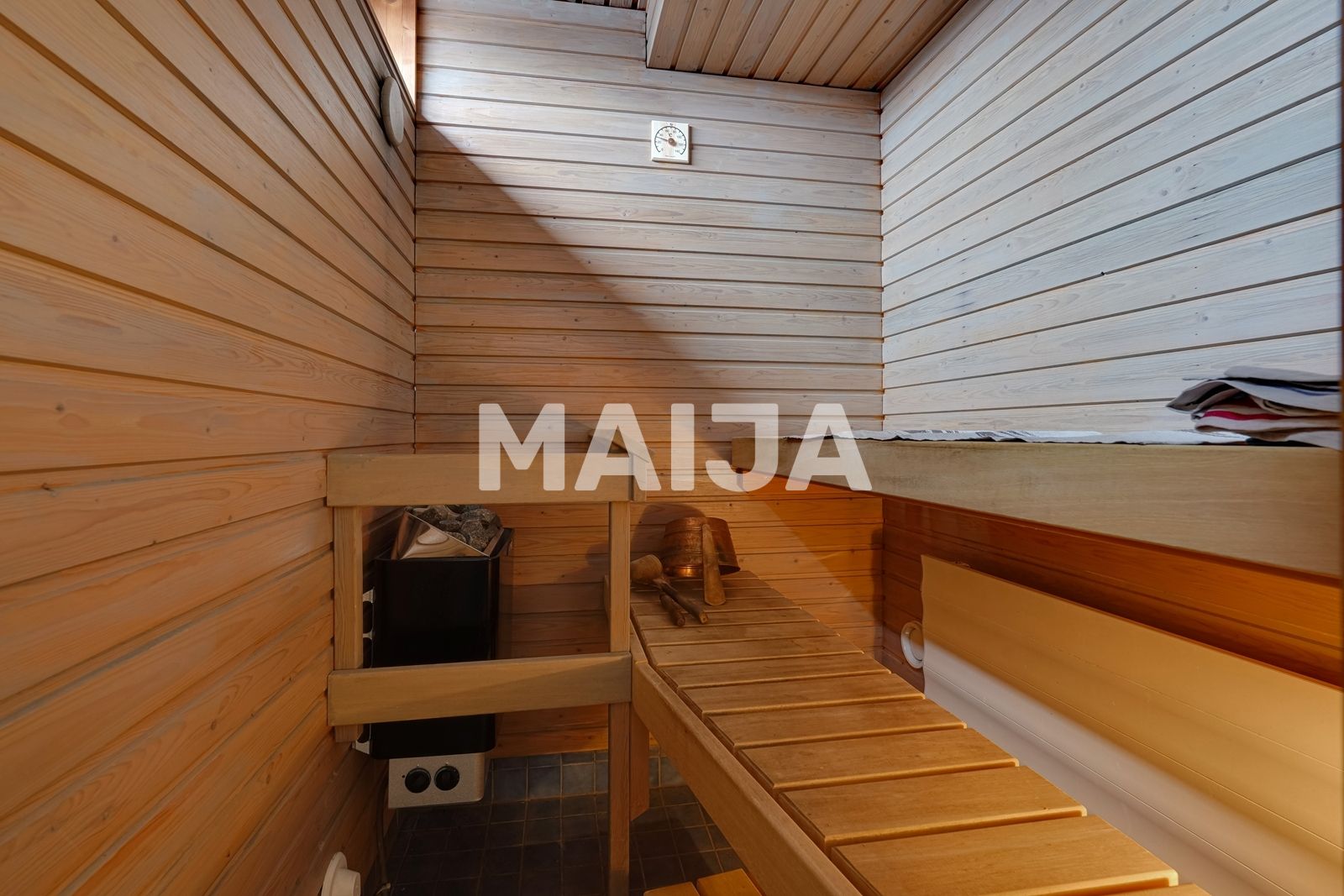 3 bedroom apartment 90 m² Helsinki sub-region, Finland