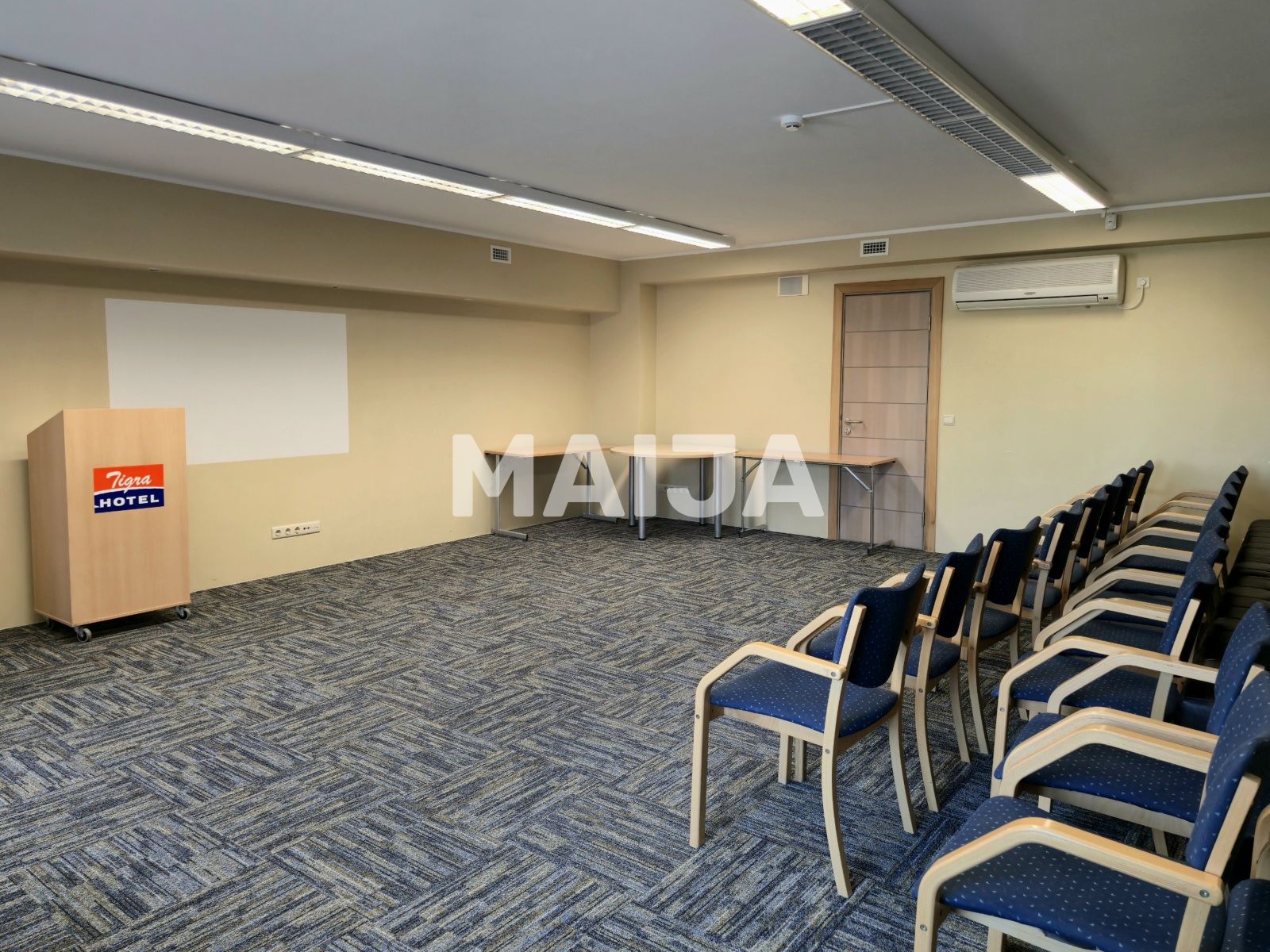 Casa 59 habitaciones 3 573 m² Priekuli, Letonia