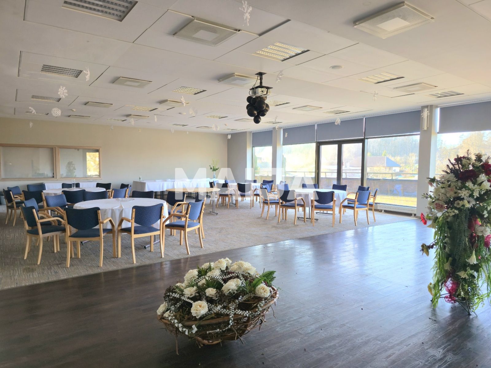 Casa 59 habitaciones 3 573 m² Priekuli, Letonia