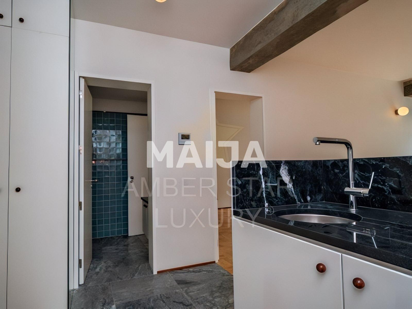 Квартира 1 комната 55 м² Порту, Португалия