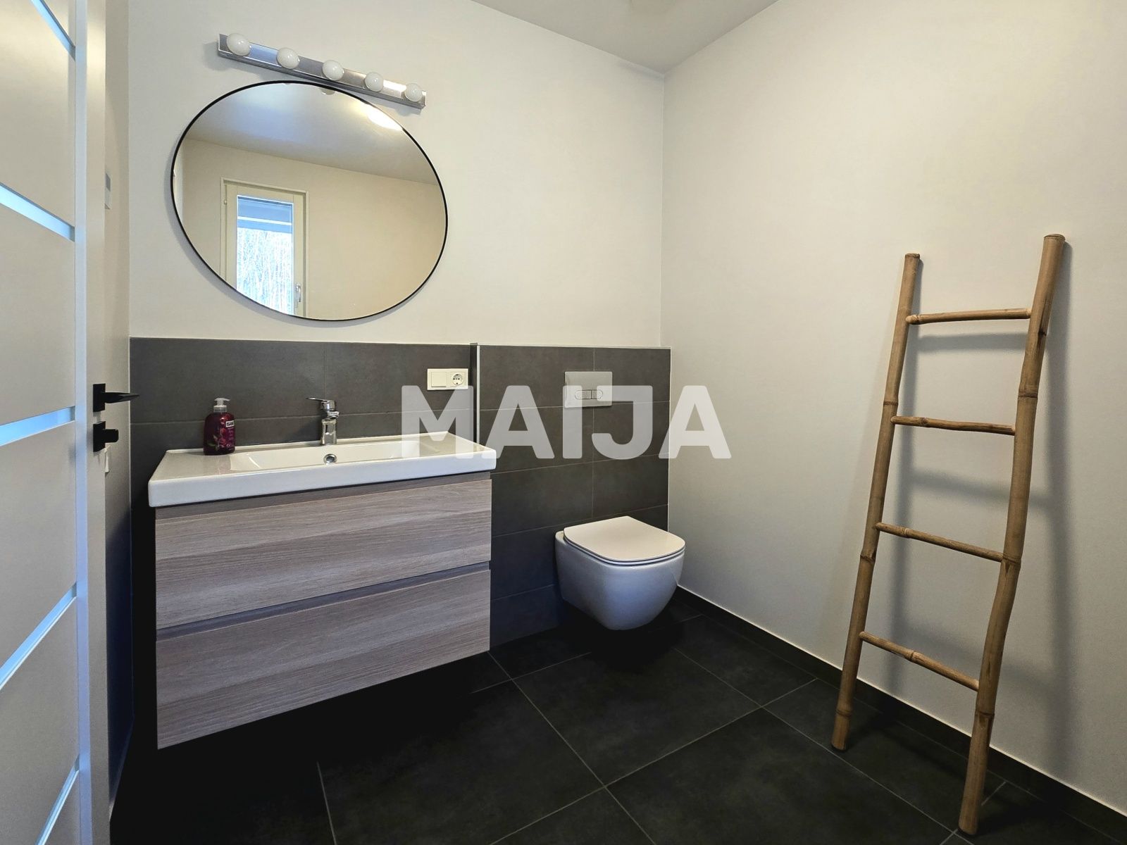 Casa 4 habitaciones 142 m² Sebruciems, Letonia