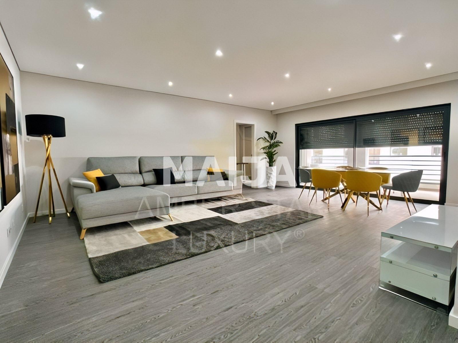 3 bedroom apartment 115 m² Quelfes, Portugal