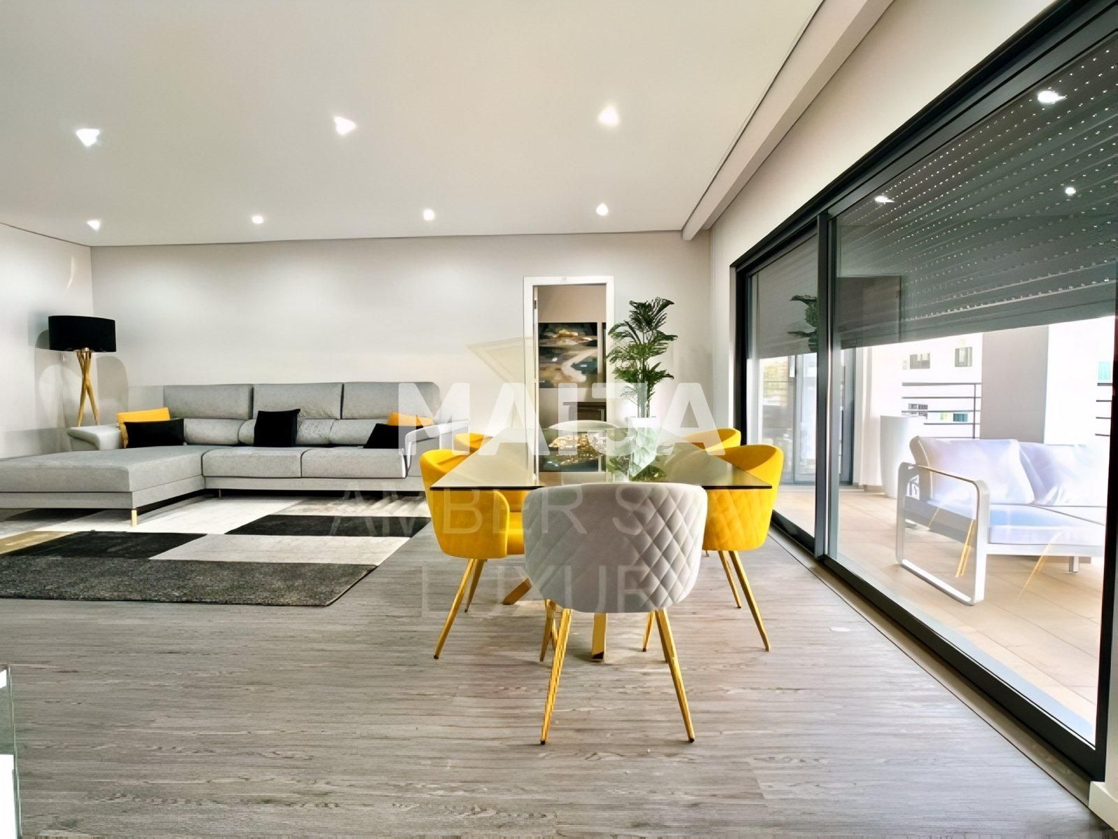 3 bedroom apartment 115 m² Quelfes, Portugal