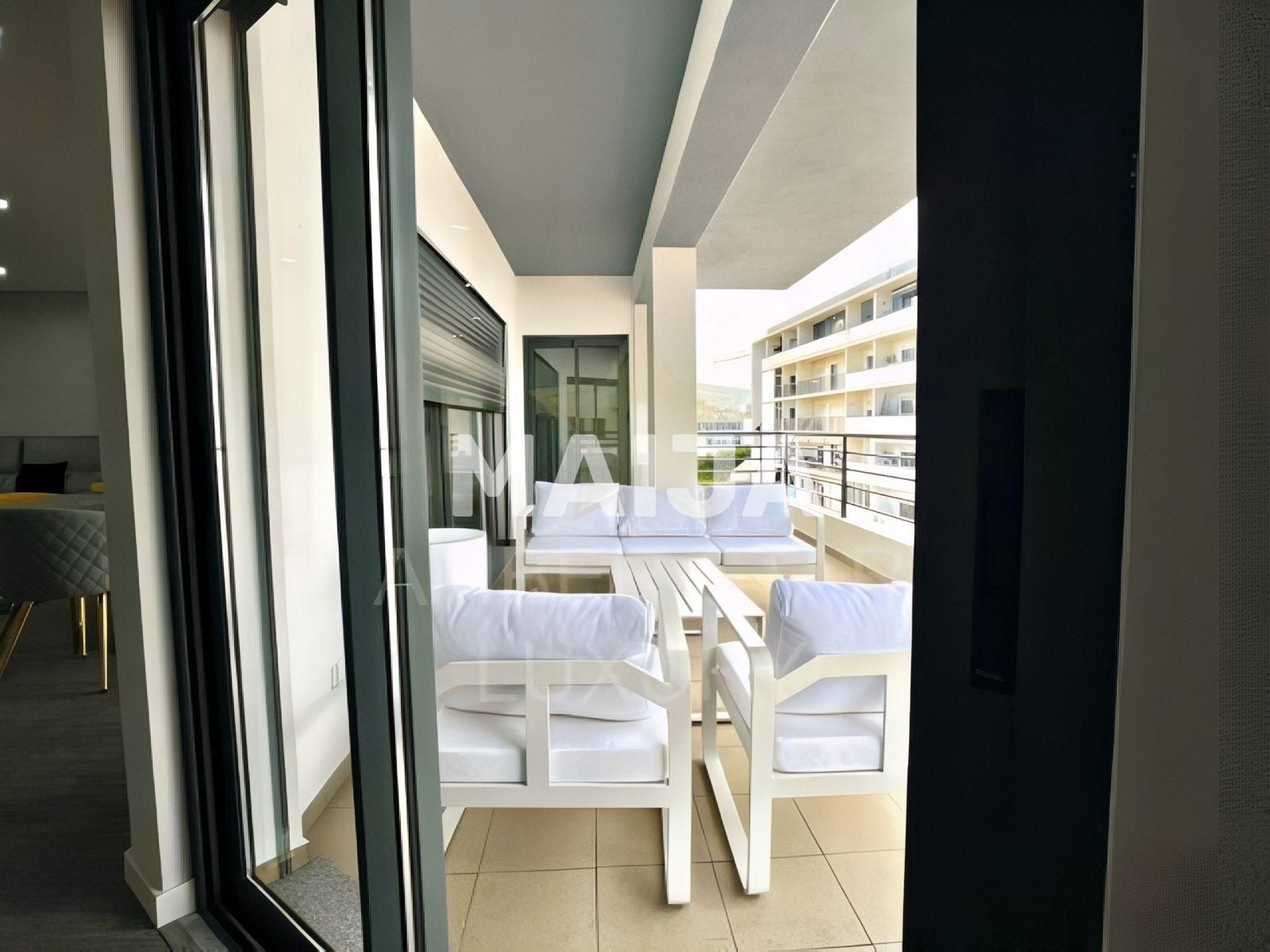 3 bedroom apartment 115 m² Quelfes, Portugal