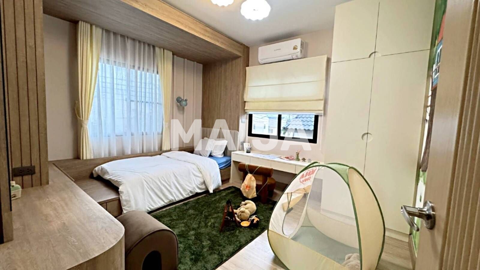 4 bedroom Villa 222 m² Bang Lamung, Thailand