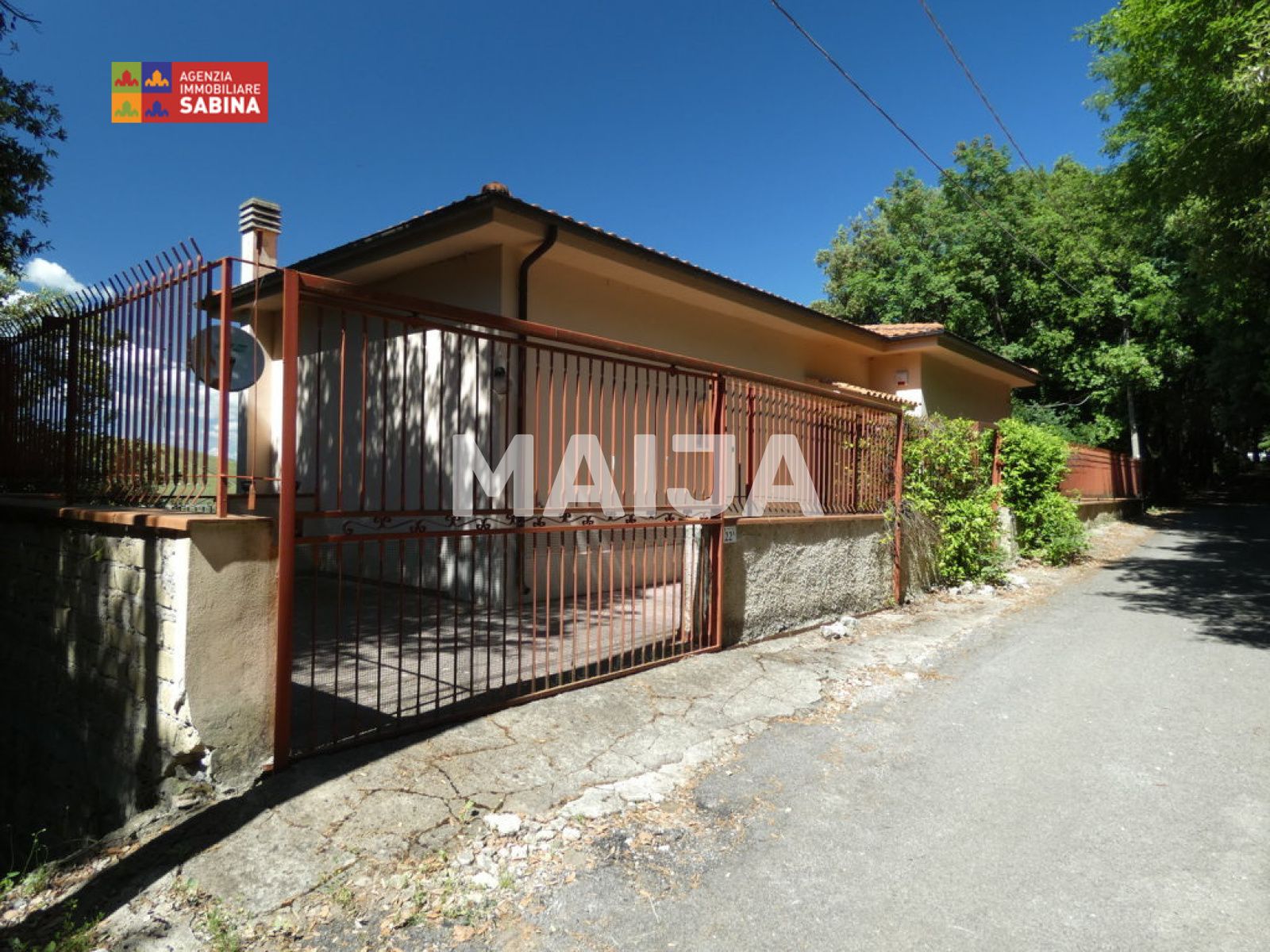 3 bedroom house 200 m² Nerola, Italy
