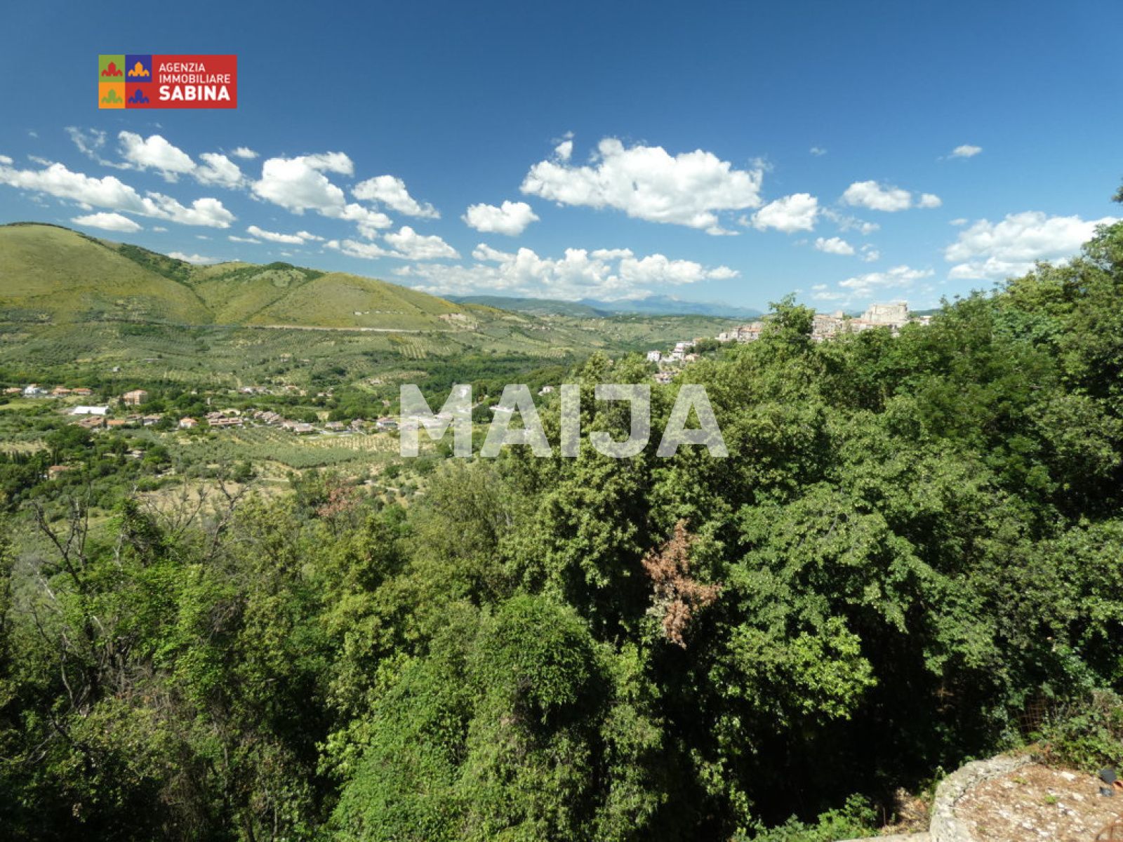 3 bedroom house 200 m² Nerola, Italy