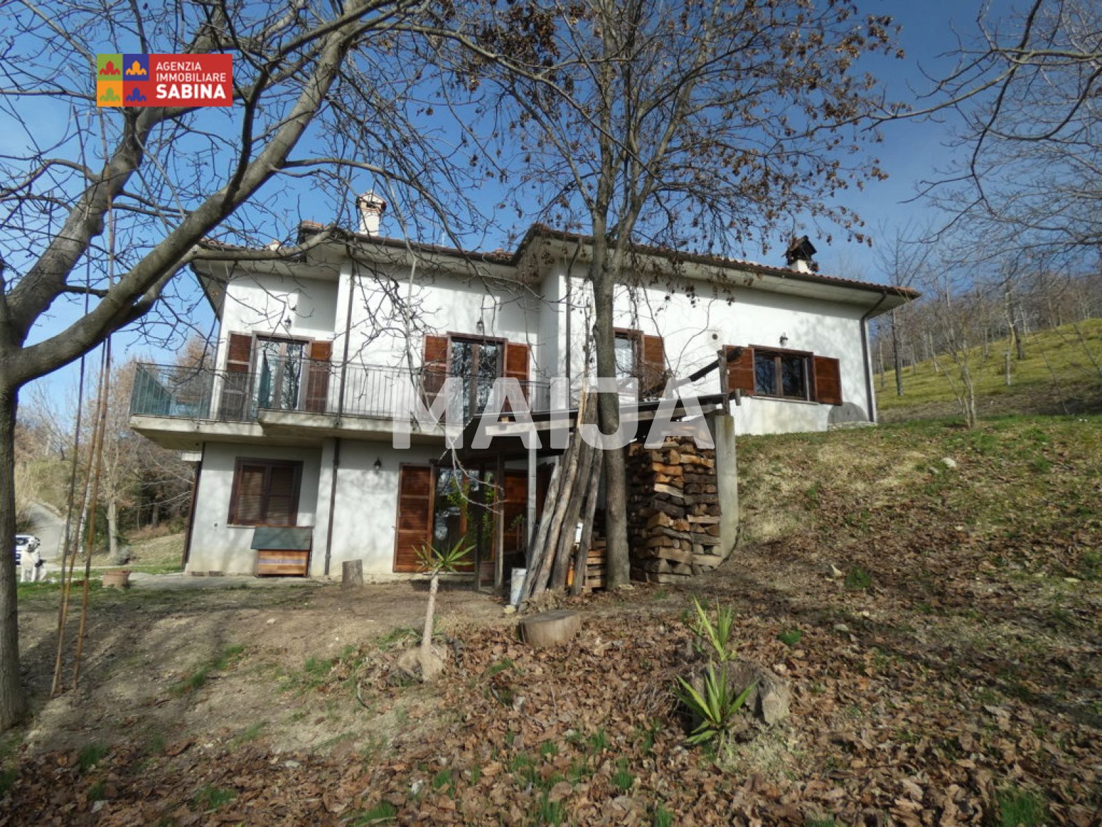 3 bedroom villa 270 m² Montopoli di Sabina, Italy