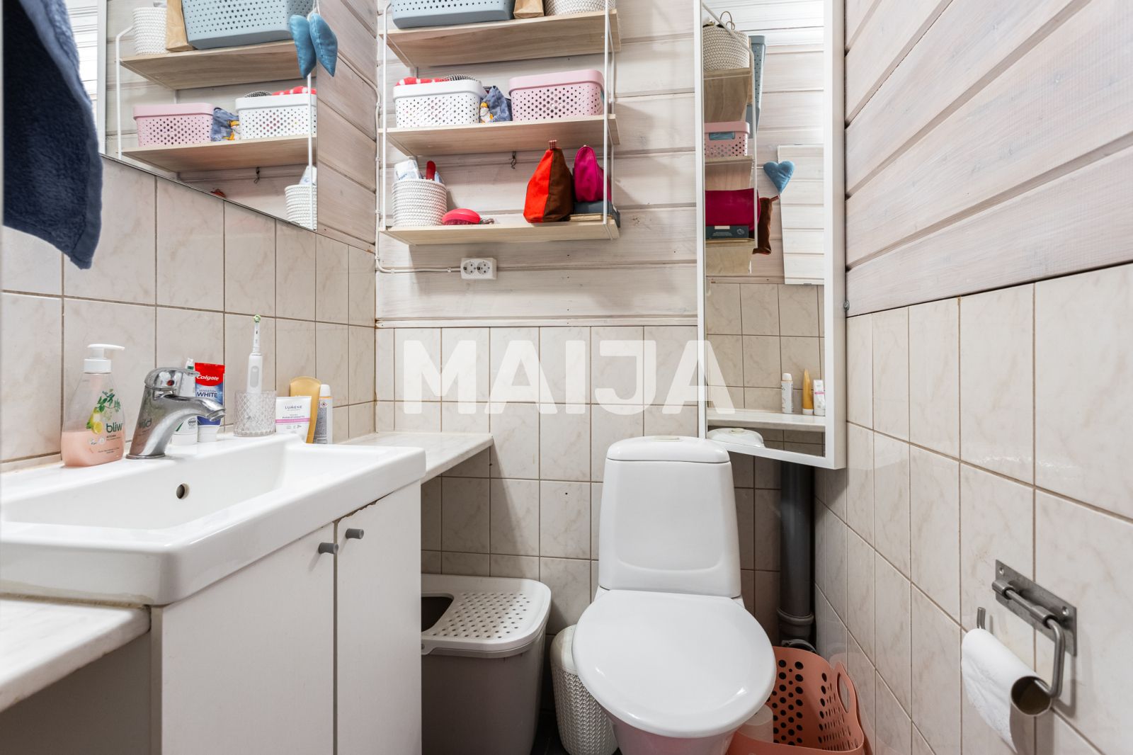 Dom 3 pokoi 90 m² Viuha, Finlandia