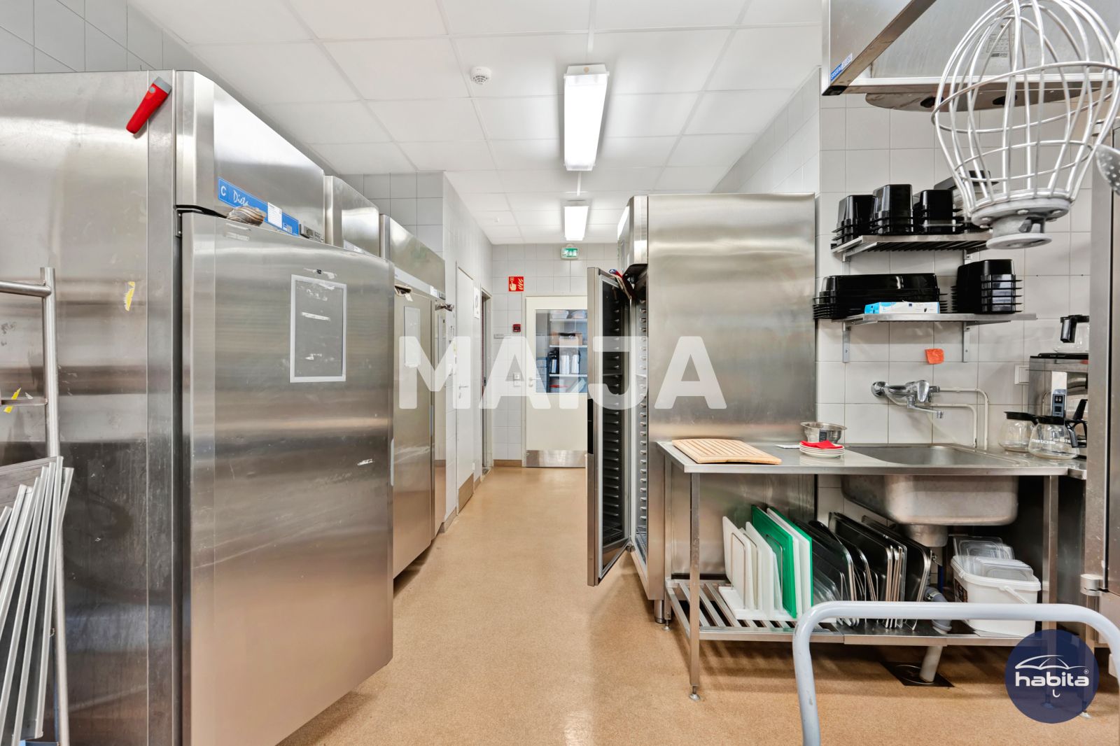 Ресторан, кафе 3 411 м² Район Йоэнсуу, Финляндия