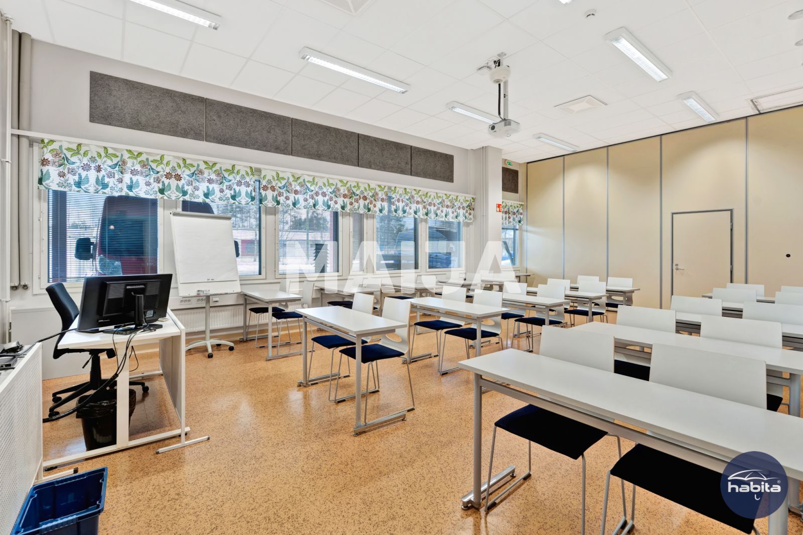 Ресторан, кафе 3 411 м² Район Йоэнсуу, Финляндия