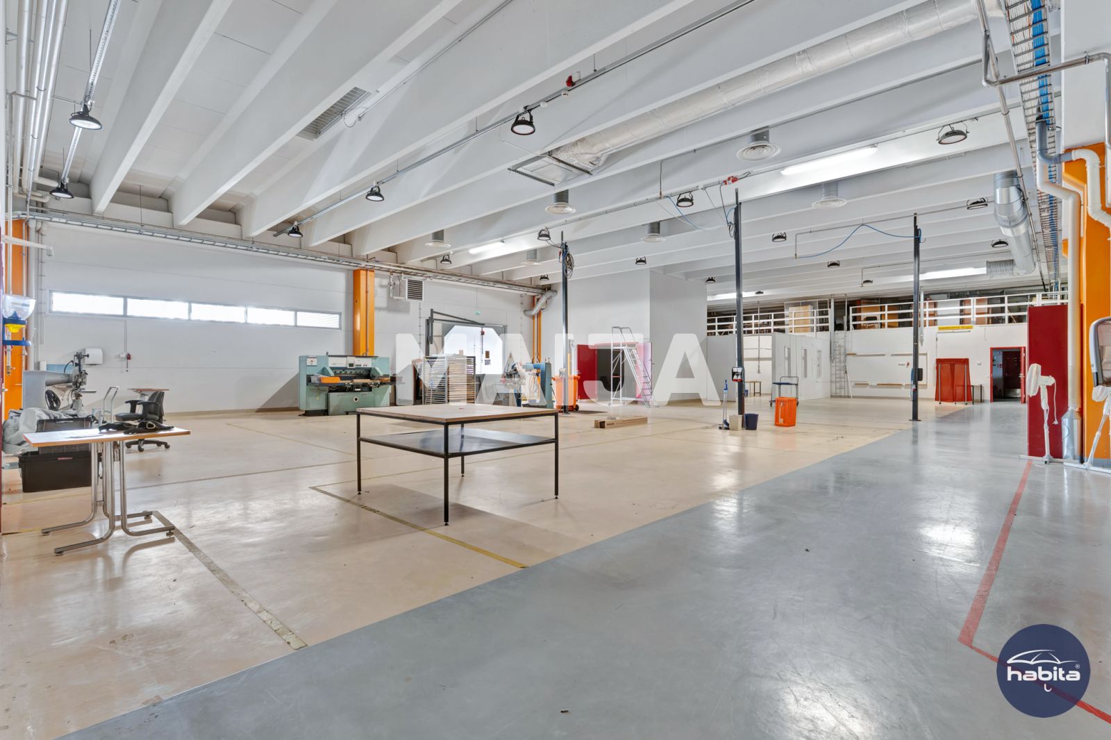 Ресторан, кафе 3 411 м² Район Йоэнсуу, Финляндия