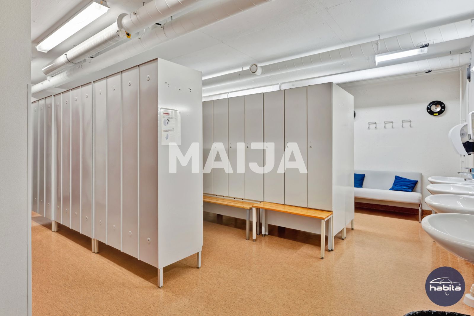 Ресторан, кафе 3 411 м² Район Йоэнсуу, Финляндия