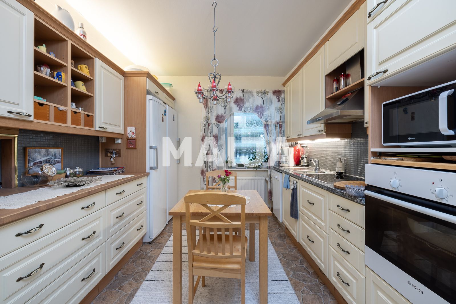 Mieszkanie 4 pokoi 103 m² Kemi, Finlandia