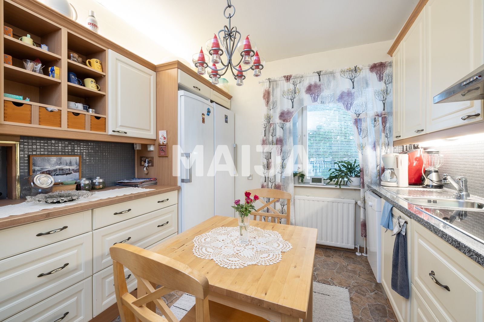 Mieszkanie 4 pokoi 103 m² Kemi, Finlandia