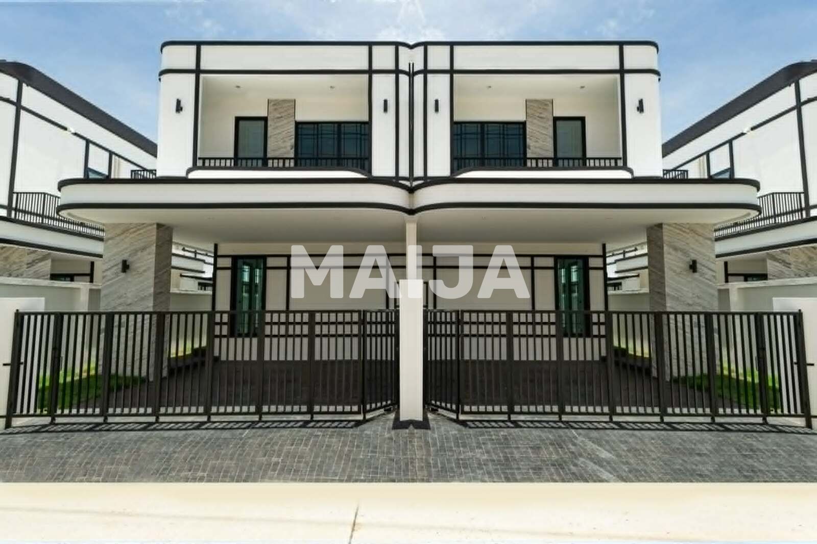 4 bedroom house 209 m² Nong Pla Lai, Thailand