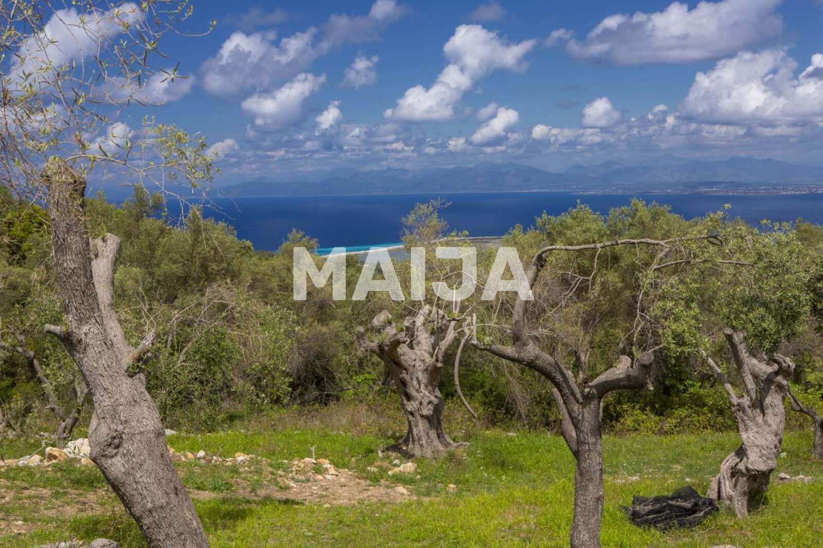 Atterrir  Municipality of Aktio and Vonitsa, Grèce