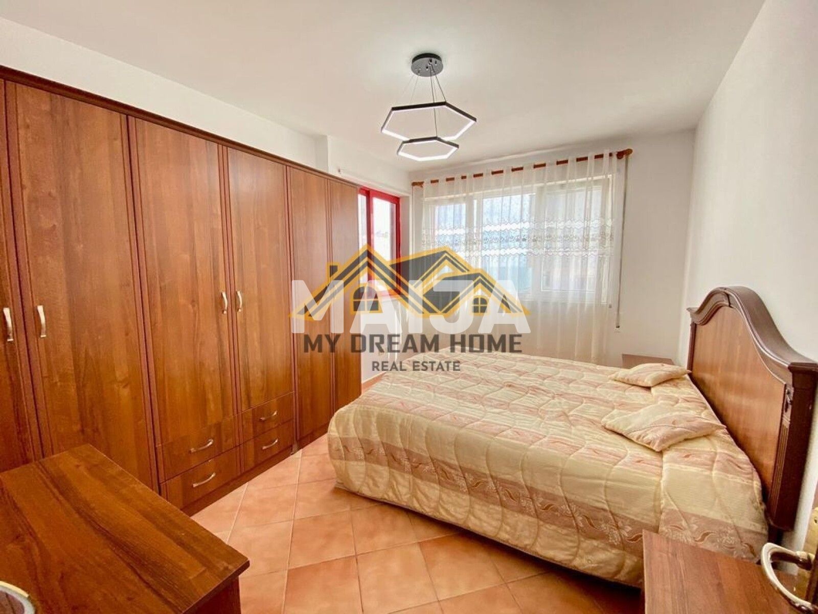 Apartamento 1 habitación 94 m² Bashkia Durres, Albania