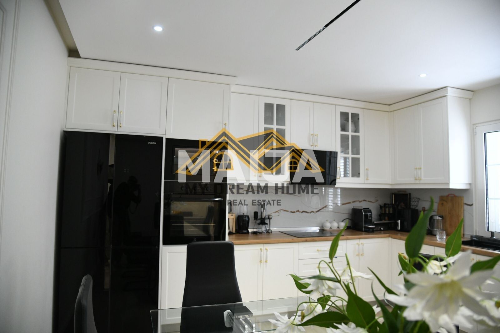 Mieszkanie 1 pokój 125 m² Bashkia Durres, Albania