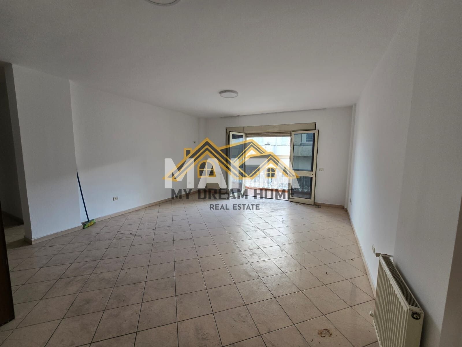 Wohnung 1 zimmer 110 m² Durrës, Albanien